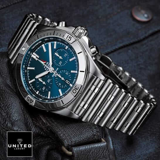 Breitling Frecce Tricolori Replica on the table