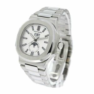 patek-philippe-nautilus-5726-white-dial-replica-600x600