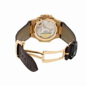 patek-philippe-nautilus-rose-gold-5712r-001-1-600x600
