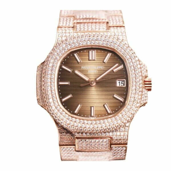replica-patek-philippe-nautilus-jumbo-5711-r8-replica-2-1-600x600
