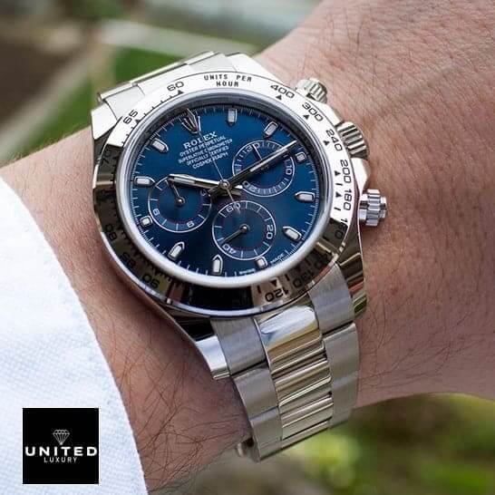 Daytona White Gold Blue Dial Replica 1 Rolex Daytona 116509 S.Steel Blue Dial Oyster Replica on his arm