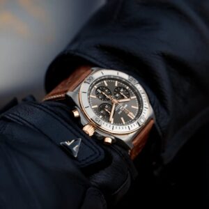 Chronomat B01 42 Triumph - TB0134101M1X1 Breitling